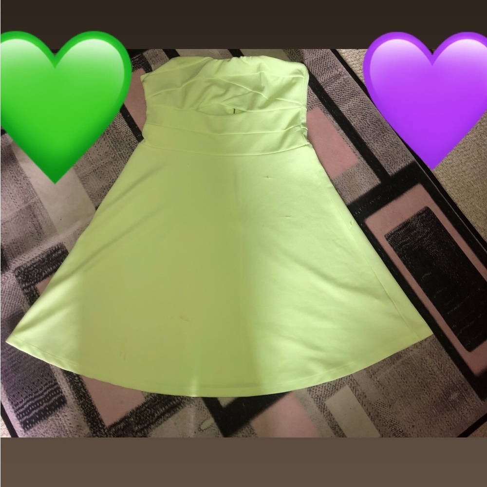 Streetwear Society Strapless Light Green Dress